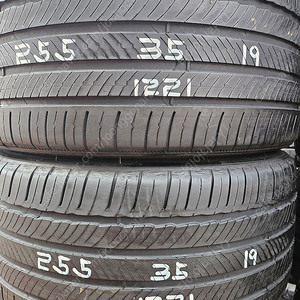 [판매] 255/35R19.255 35 19.255/35/19 미쉐린타이어 판매합니다,