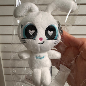 뉴진스 전앨범 판매합니다 *버니인형+스티커팩 증정*