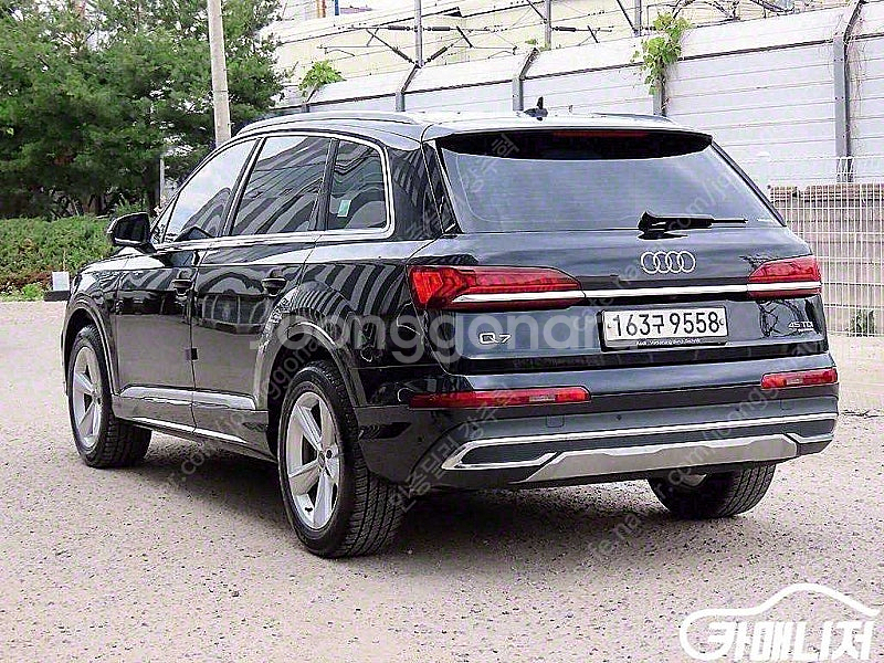 [아우디]Q7 (4M) 45 TDI 콰트로 중고차중고차...--3