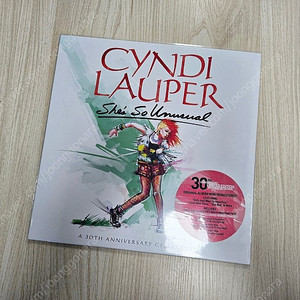 신디로퍼 She's So Unusual: A 30th Anniversary Celebration, 30주년 기념 한정판 lp (미개봉)