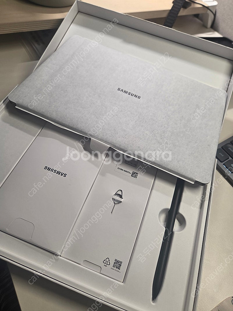 갤럭시 탭 s9 128g wifi 신품급 s급--8