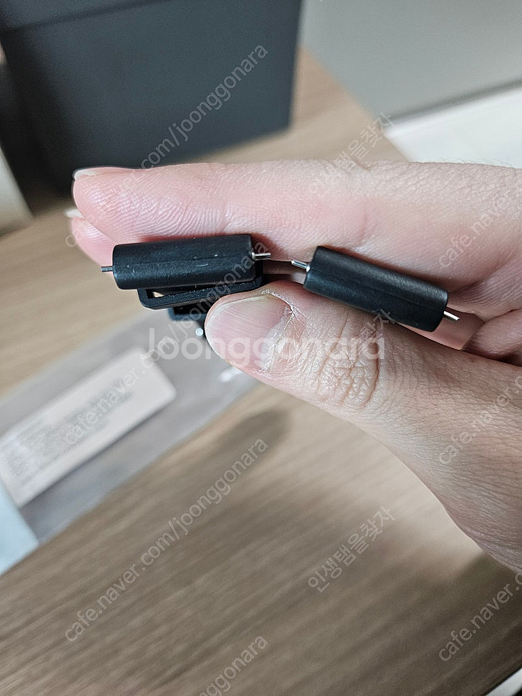마라톤 시계 20mm 검정 러버밴드 팝니다--3