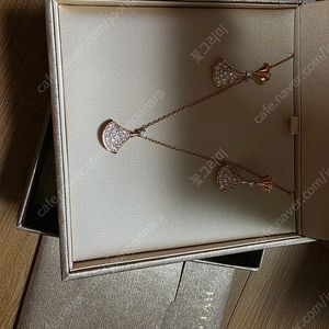 불가리 디바스드림 풀파베 다이아 귀걸이 이어링 목걸이 다이아파베 세트 반클리프 티파니 쇼메 샤넬 에르메스 까르띠에 귀걸이 목걸이 네크리스