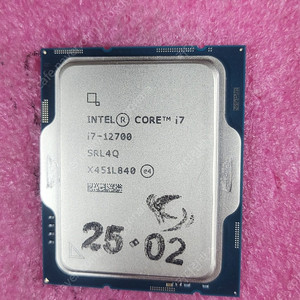 인텔 12,13,14세대 I5,14500,I7 12700, I5 13500 (그래픽 내장)