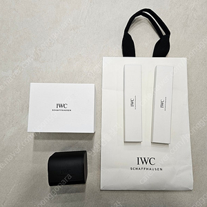 IWC 빅파일럿 43mm 청판 시계 판매