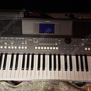 YAMAHA PSR670