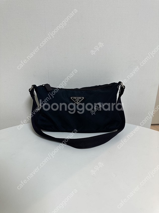 정품 프라다 포코노 호보 숄더백(정품감정서 포함)--0