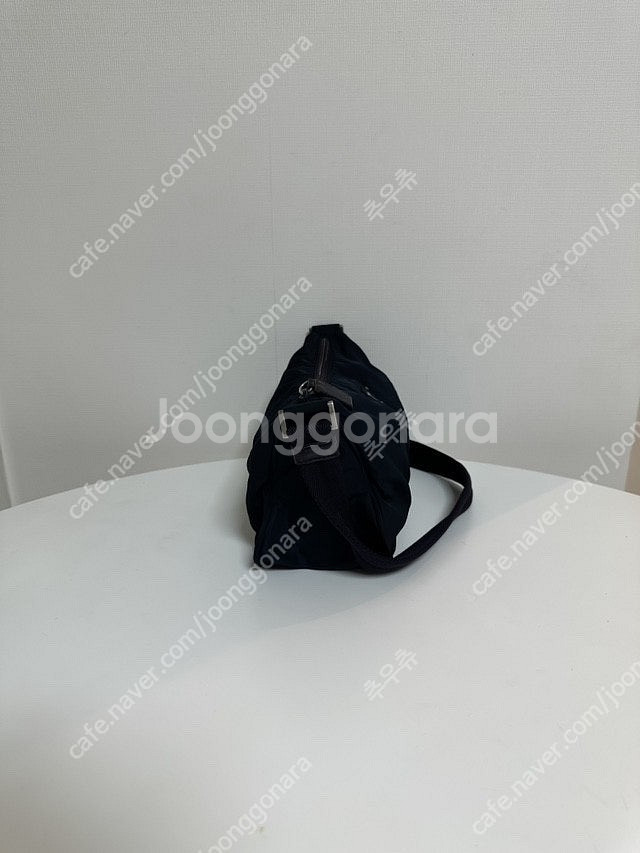 정품 프라다 포코노 호보 숄더백(정품감정서 포함)--3