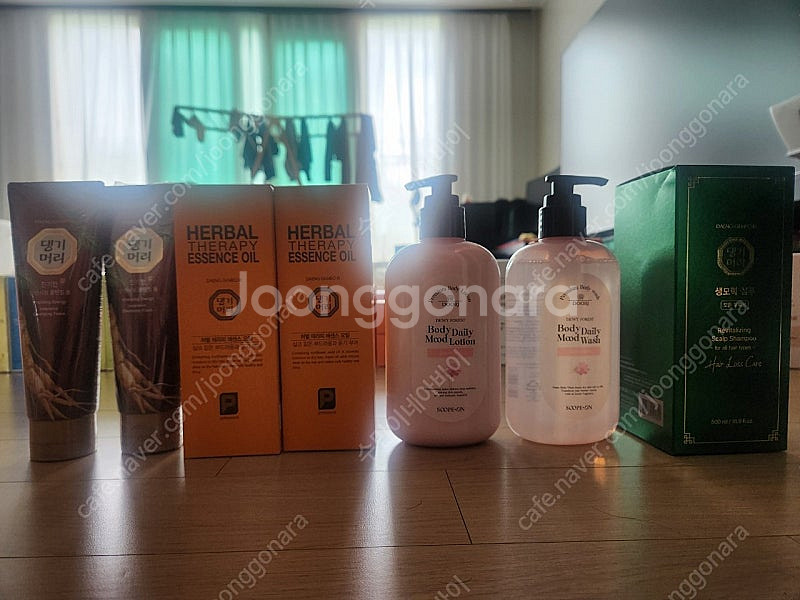 (새제품 급매)댕기머리 두리코스 여성 화장품 풀패키지--3