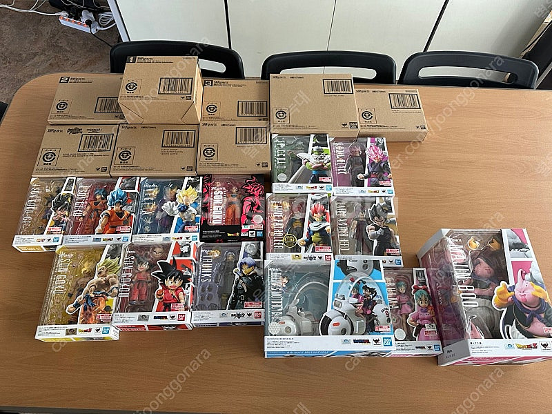 SHF 드래곤볼 판매 합니다.--0