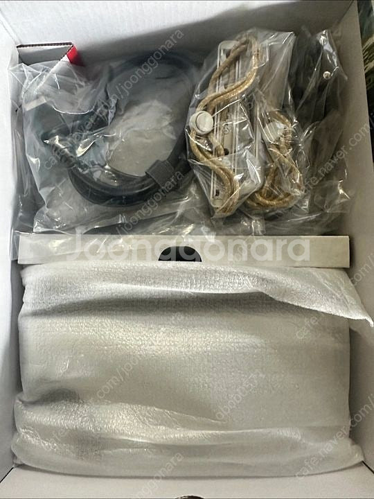 닌텐도스위치 OLED 젤다 에디션 풀박스--1