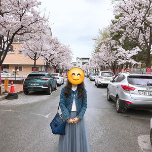 질스튜어트 데님자켓 청자켓 레니본튤스커트 레니본니트 레니본반바지 판매해요