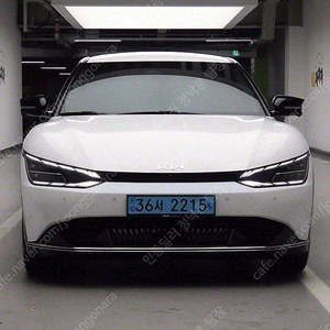 EV6 중고 EV6 중고차 흰색 2022년식 롱레인지 어스 개인사업자 차량구매
