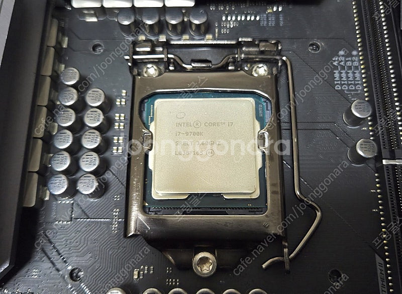 인텔 i7 9700K + ASUS 막시 XI 히어로 +...--0