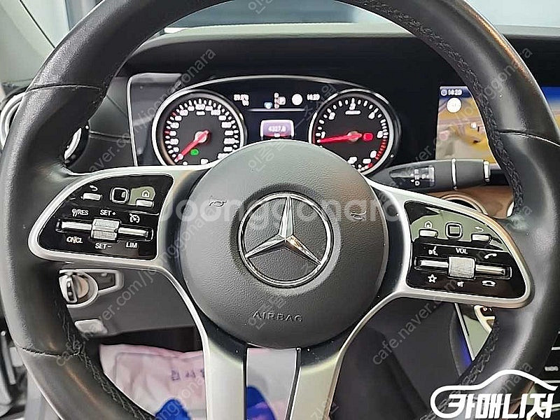 [벤츠]E-클래스 W213 E220d 4MATIC 익스...--9