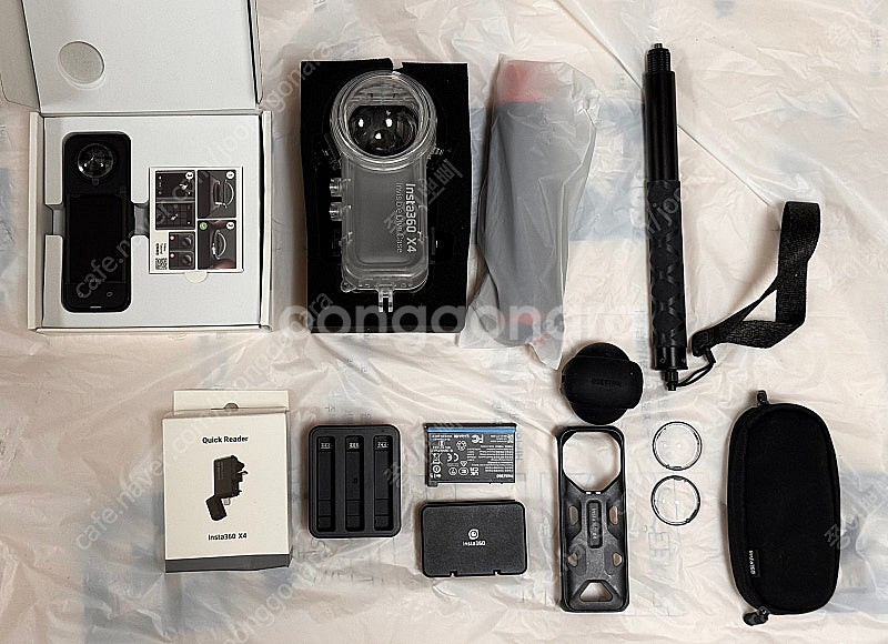인스타360x4새제품+다이브번들,기타 악세사리20만원상...--0