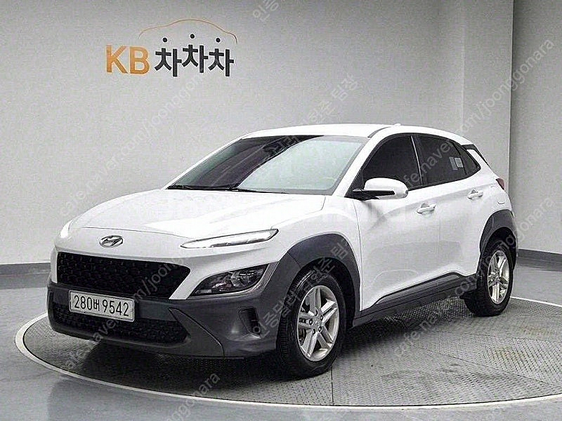 중고차 현대 코나 더뉴코나 중고 흰색 2021년식 가솔...--0