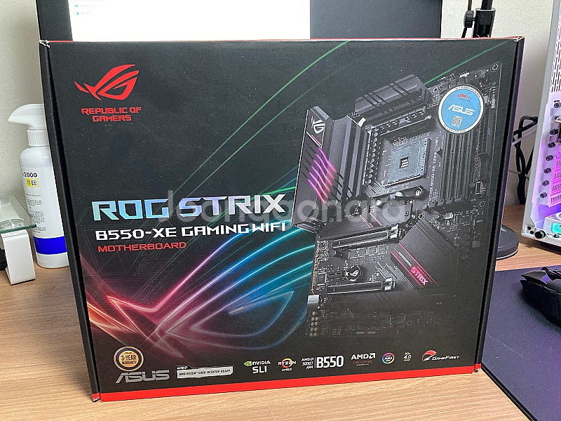 Asus strix b550-xe gaming WiFi...--0