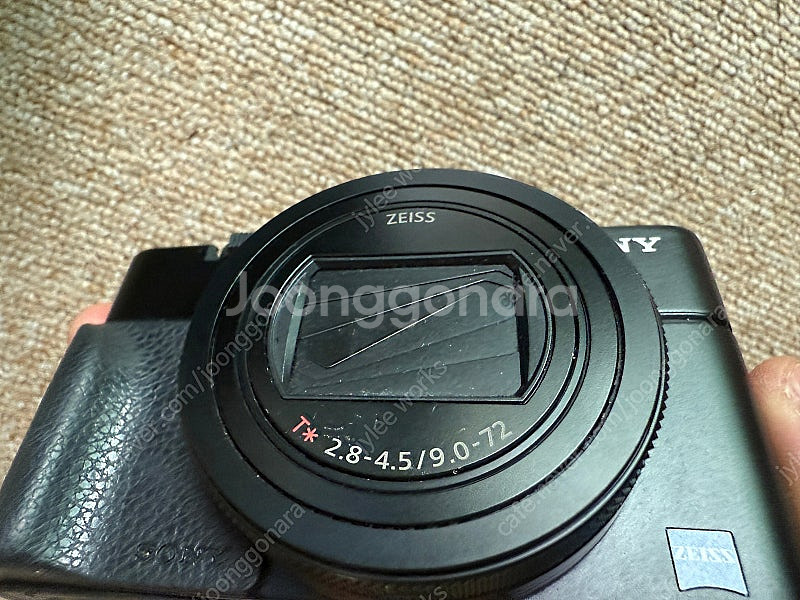 소니 RX100 Mark VI (DSC-RX100M6)--5
