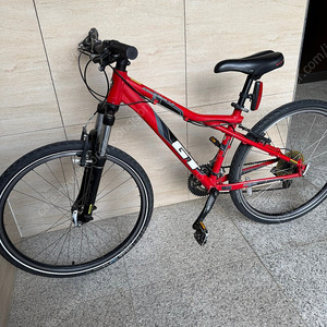 자전거 MTB. GT아발란체1.0