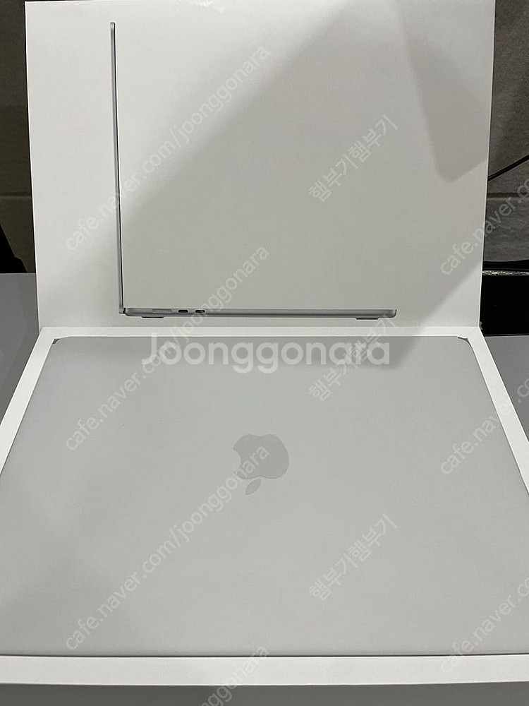 맥북에어 MacBook Air M3 15인치 /16GB...--3