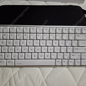 아이큐닉스 MQ80 알루미늄기계식 키보드