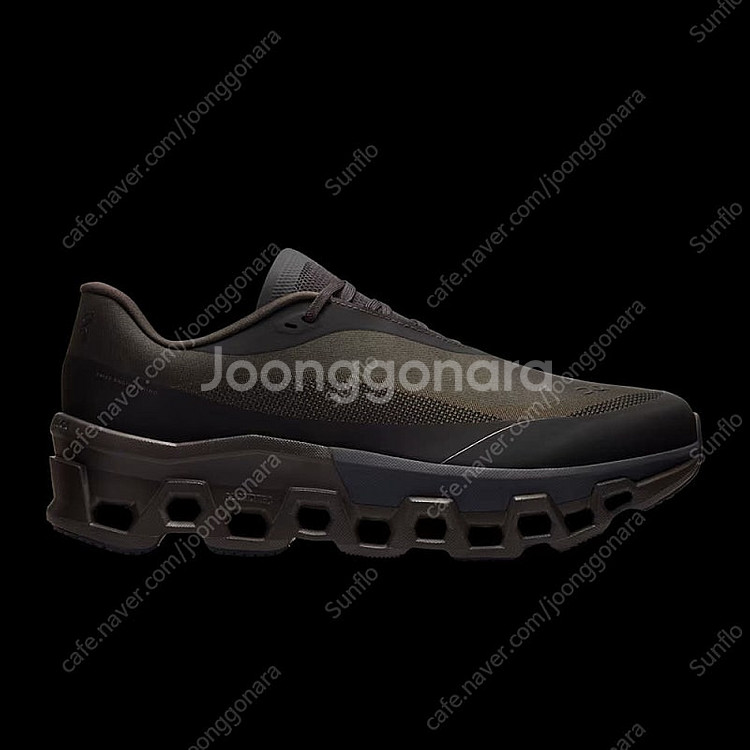 (275)온러닝 파프 클라우드몬스터2 브라운 판매합니다--0