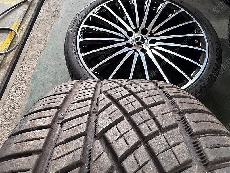 [판매] 벤츠 w257 cls 핀타입 20인치 휠타이어...--6