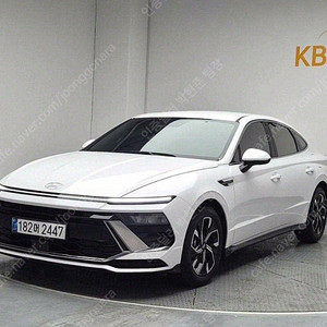 현대 쏘나타 중고차 소나타 중고가격 흰색 2024년식 7,623km 가솔린 1.6 터보 익스클루시브 수원중고차