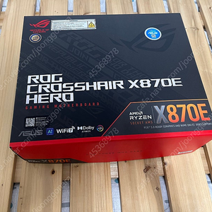 asus rog crosshair x870e hero 팝니다
