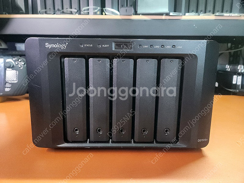 시놀로지DS1515+--0