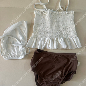 마망블랑 수영복 4t 새것