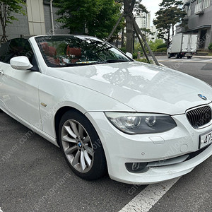 BMW 328i(e93) 화이트&레드 13년식 마지막(무사고급) 이력포함