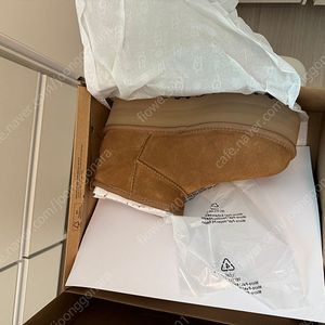 어그 울트라 미니 플랫폼 240 7