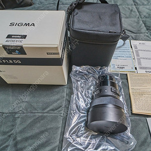 시그마 아트 14mm f1.8 DG 소니 마운트 FE 렌즈 분양합니다.(가격 내림)