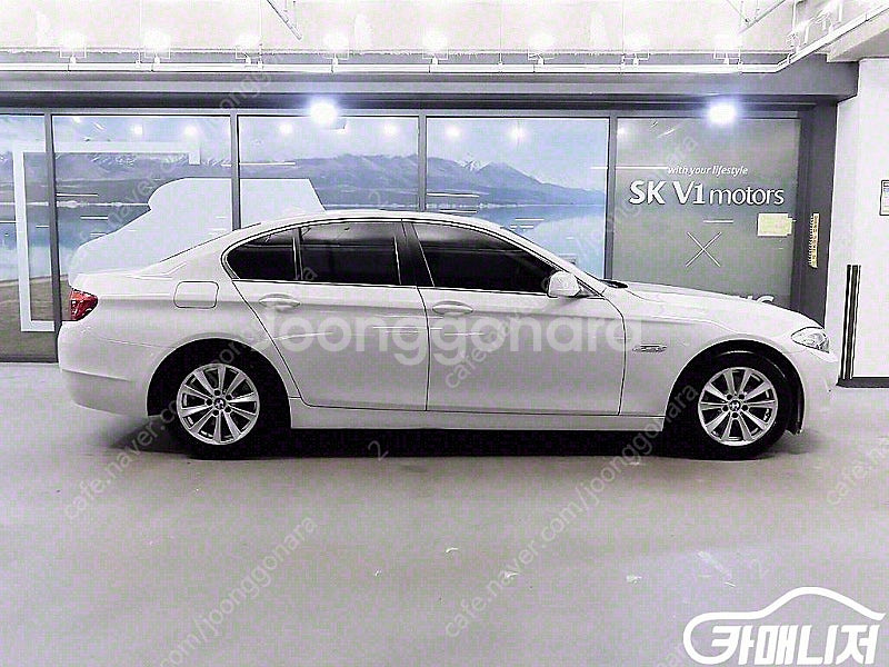 특가!BMW 5시리즈 (F10) 520d!! 690만원...--2