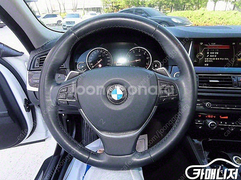 특가!BMW 5시리즈 (F10) 528i xDrive!...--7