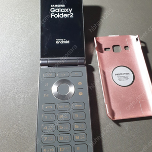 삼성전자 갤럭시 폴더2 저장용량 32gb 판매합니다.