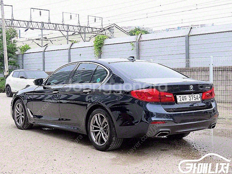 특가!BMW 5시리즈 (G30) 530i M 스포츠!!...--2