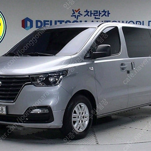 그랜드 스타렉스 3밴 중고 더 뉴 그랜드 스타렉스 3밴 중고차 회색 2019년식 2WD 밴 3인승 스마트 중고자동차