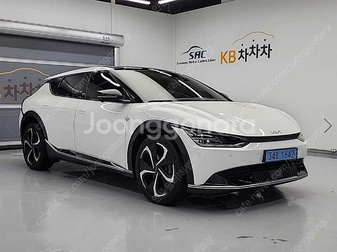 @23년식 EV6 롱 레인지 2WD 어스 전국최저가격전국최저가격전액할부최대72개월저신용할부카드현금고품질--4
