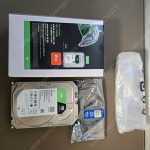 씨게이트 바라쿠다 데스크탑 HDD 8TB 팝니다~