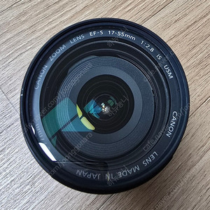 캐논 EF-S 17-55mm 축복렌즈