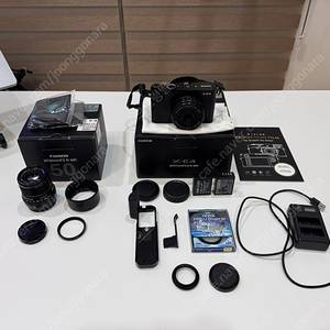 후지필름 X-E4 카메라와 렌즈 두 개 일괄 판매 (xf27mm, xf50mm)