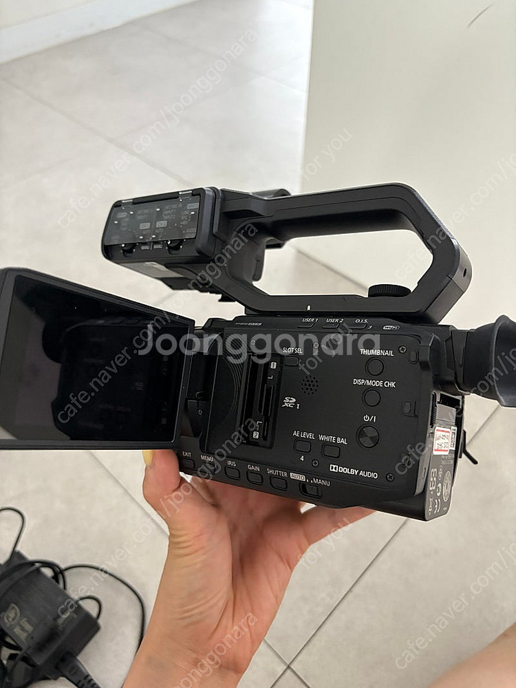 파나소닉 AG-CX10 캠코더--5