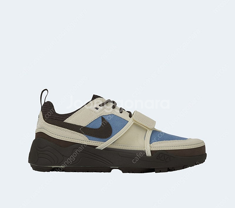 Nike x Travis Scott Zoom Field...--0
