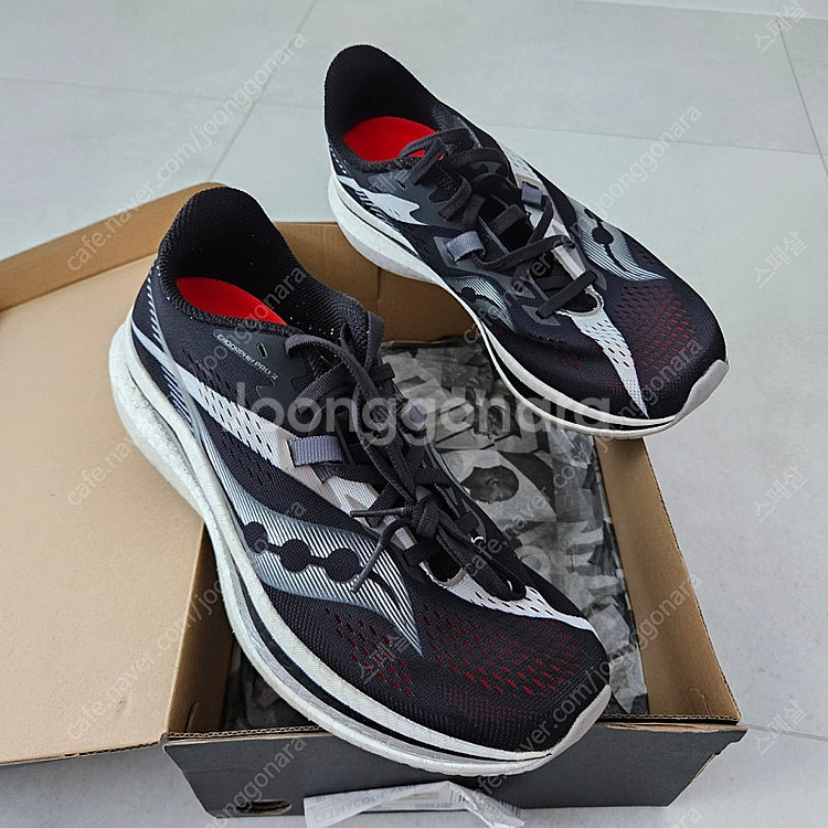 써코니 Saucony 엔돌핀 프로2 265mm 중고 런...--0