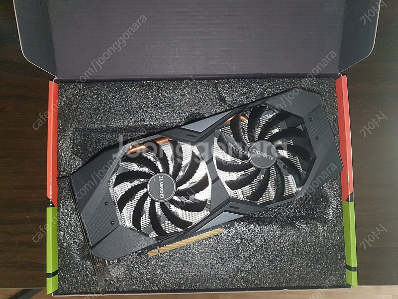 기가바이트 RTX2060 SUPER 8G 팝니다.--0
