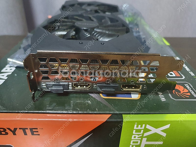 기가바이트 RTX2060 SUPER 8G 팝니다.--1