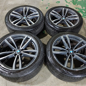[판매] BMW G12 7시리즈,6GT 647M 19인치 정품 휠타이어